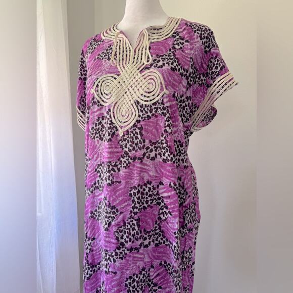 Magenta Leopard Print Embroidered Lightweight Maxi Dress - Picture 3 of 6